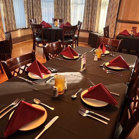 Monterey Inn Экстерьер фото